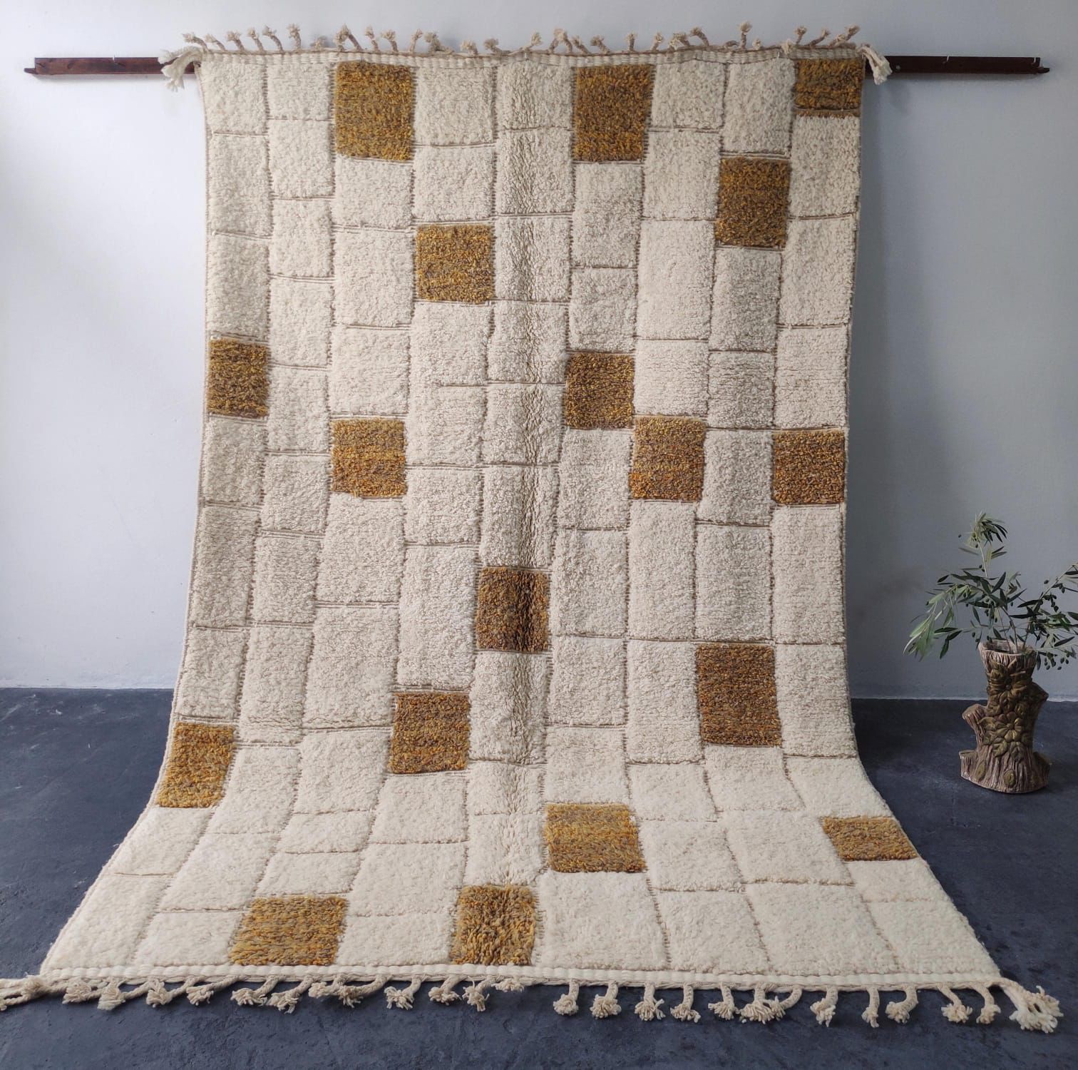 Tapis Berbère Damier Ocre Premium - Tapisserie - Photo detail - Livraison Maroc