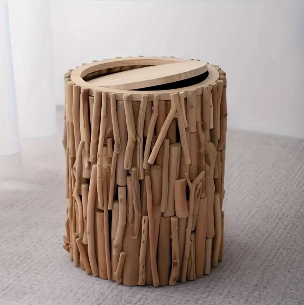 Poubelle en bois fabriquée à la main avec couvercle - Style nordique. - Accessoires - Image 3 - Livraison Maroc
